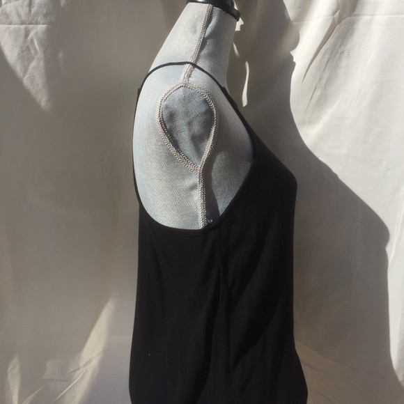 Basic Black Top - Picture 7 of 10